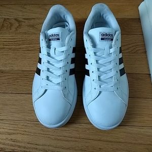 Adidas Women's superstar sneakers